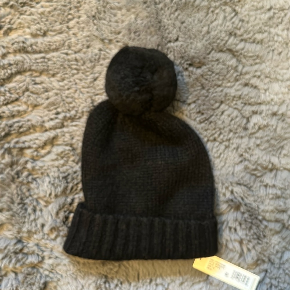 Final sale Rebecca Taylor hat